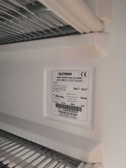 Arca vertical congeladora