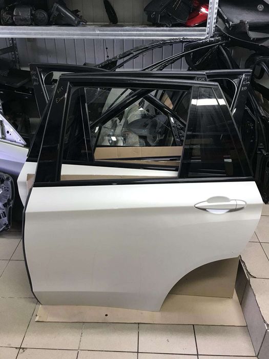 Запчасти разборка БМВ BMW f15 f16 ф15 ф16 Х5 Х6 фары бампер двери