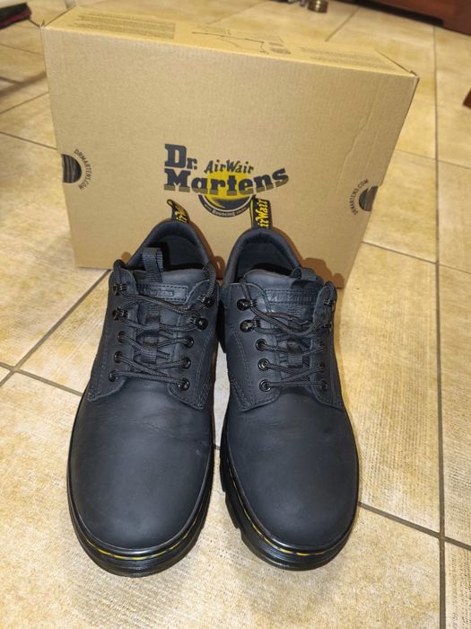 Dr. Martens Reeder