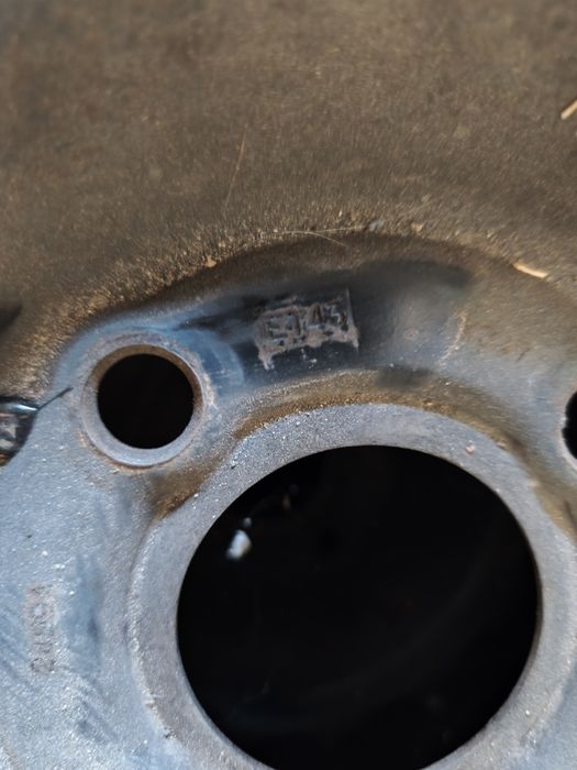 Felgi stalowe z oponami Renault Clio