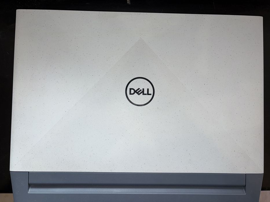 Dell G15 Ryzen Edition RTX3050/R5 5600H/16GB/512GB