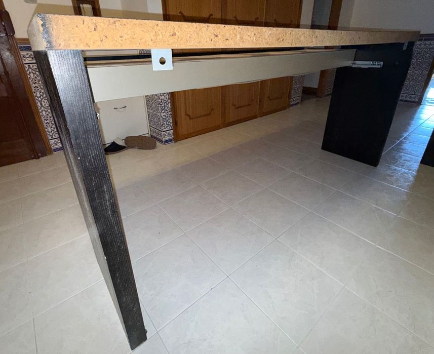 Vendo aparador usado