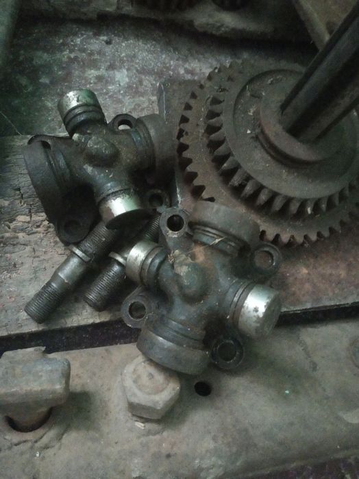 Шестерні до коробки ГАЗ-52