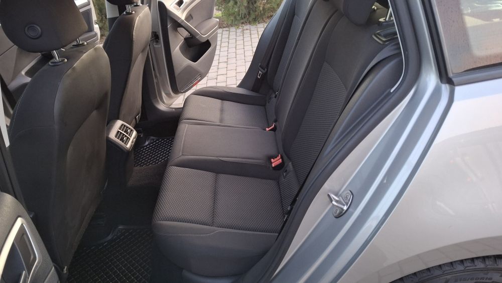 Продам Гольф 7 1.6 диз.Автомат.20р.