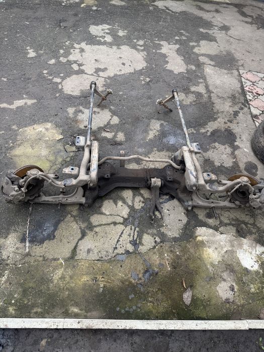 Продам подрамник на автомобиль volkswagen t4