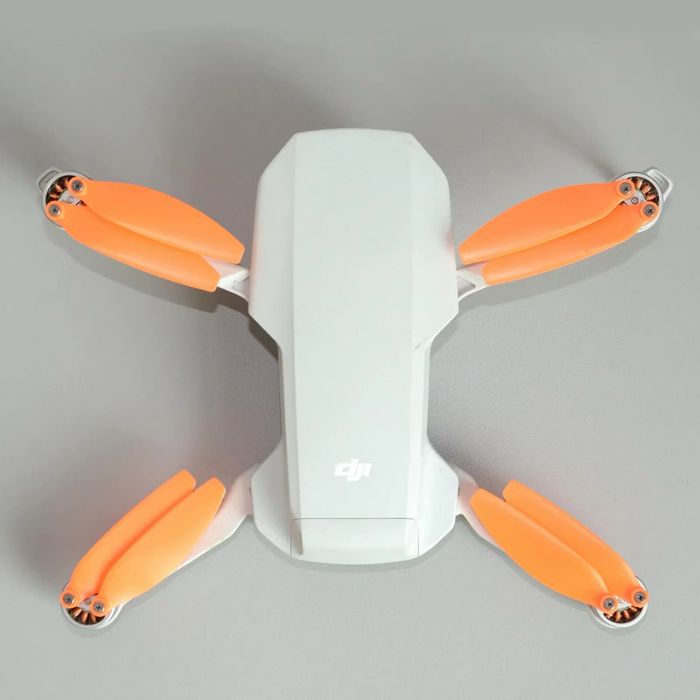 Vendo Set de Hélices / Propellers de Performance Novas para DJI Mini 2 e Mini 2 SE