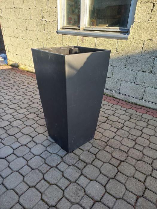 Sprzedam donicę CUBICO 50
