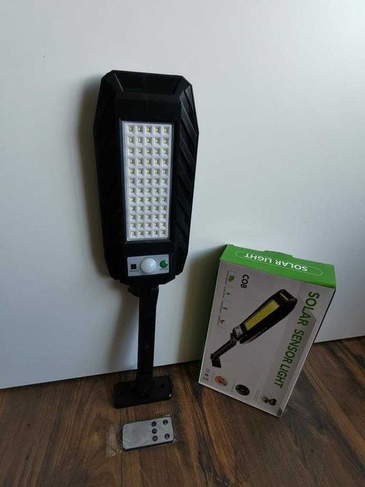 Lampa uliczna solarna 60 led z pilotem