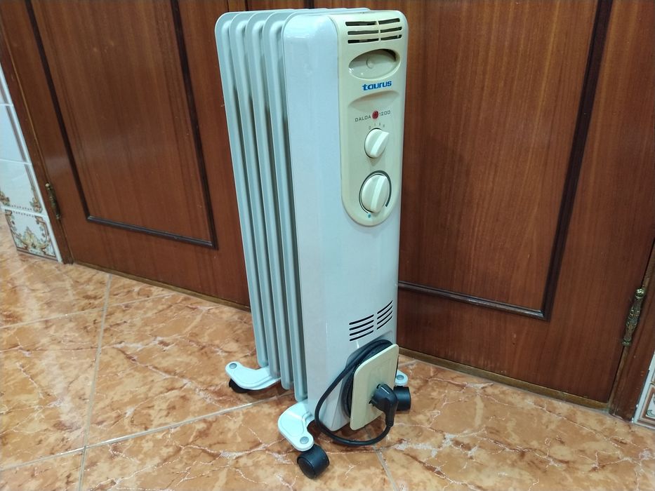 Aquecedor radiador a óleo casa quarto apartamento vivenda escritório.