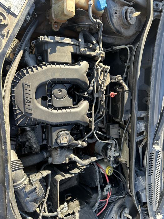 Motor fiat Doblo punto stilo 1.9 jtd