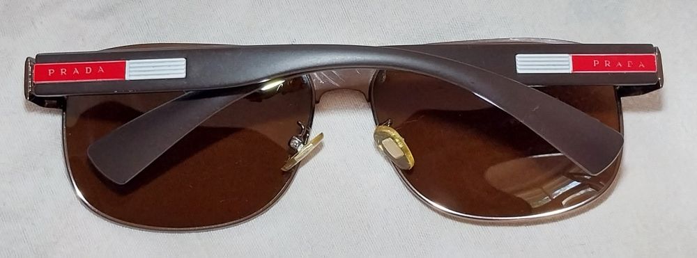 Солнцезащитные очки Prada s 66 (коричневый)