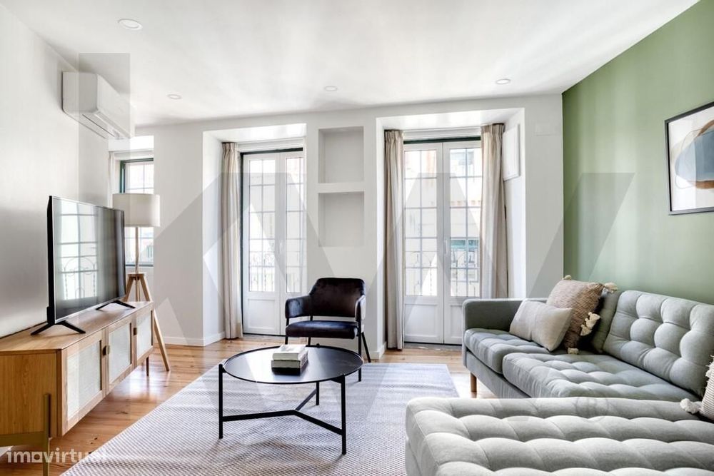 T3 duplex remodelado na Travessa de São Plácido, Lisboa