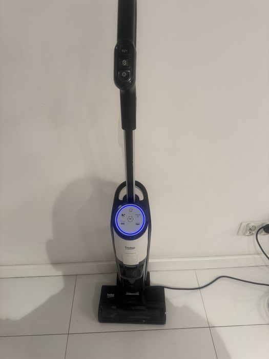 Odkurzacz Wet&Dry BEKO VCW70340W