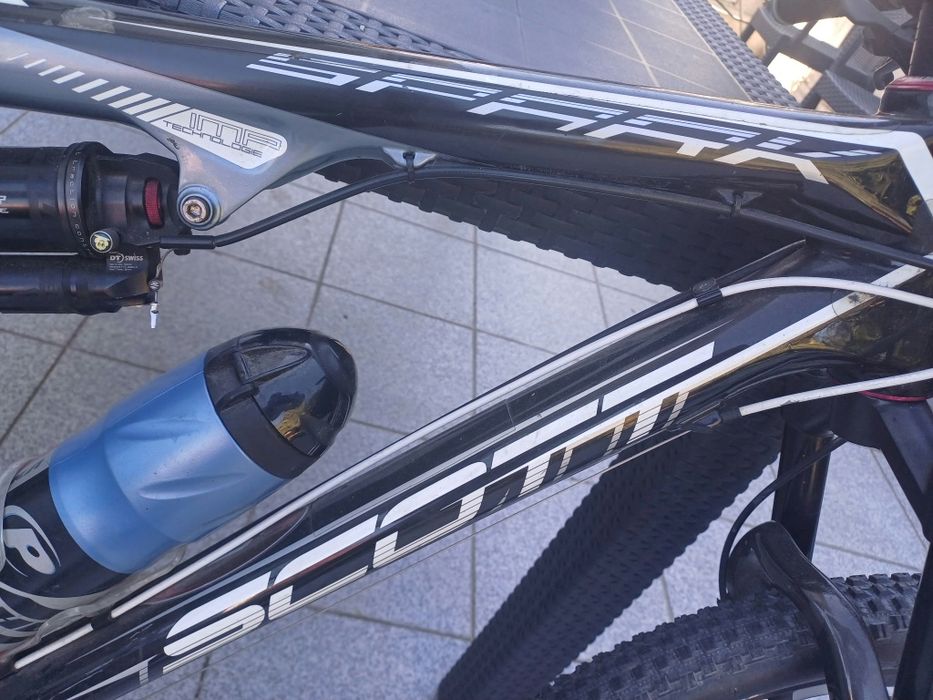 Bicicleta BTT Scott-Suspensão total toda em carbono