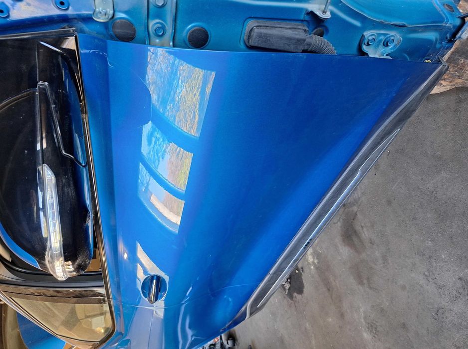 Двері передні прав Chevrolet Bolt EUV 2022-23