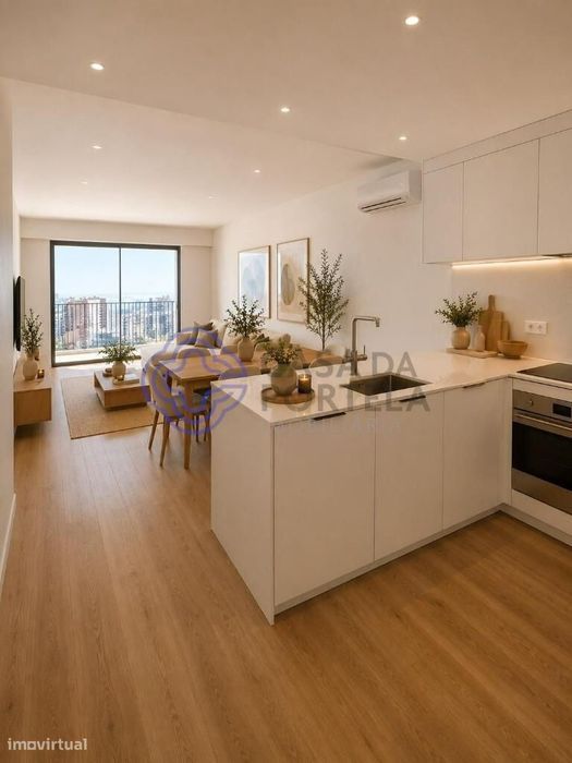 Penthouse T3 Exclusiva | Último Piso | Vista Panorâmica Permanente sob