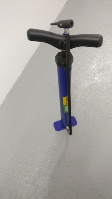 Bomba de pé como nova