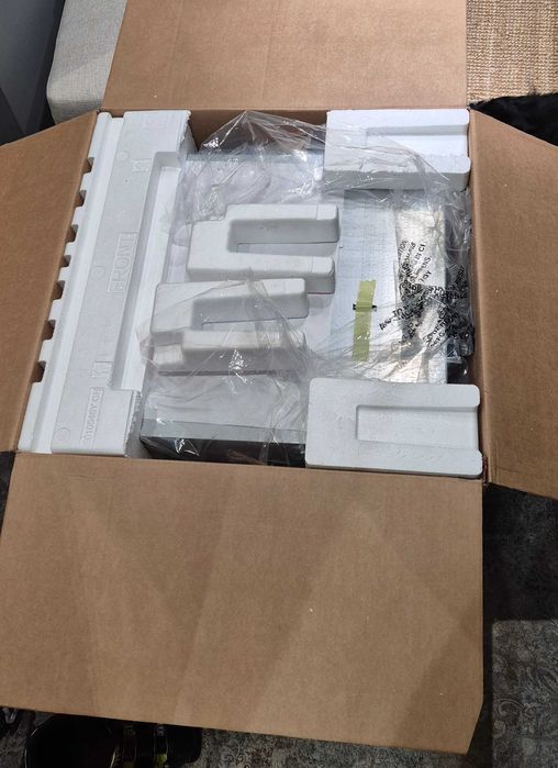 kuchenka mikrofalowa do zabudowy BOSCH serie 8 CFA634GS1