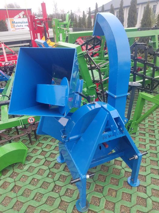 Rębak rozdrabniacz do gałęzi tarczowy