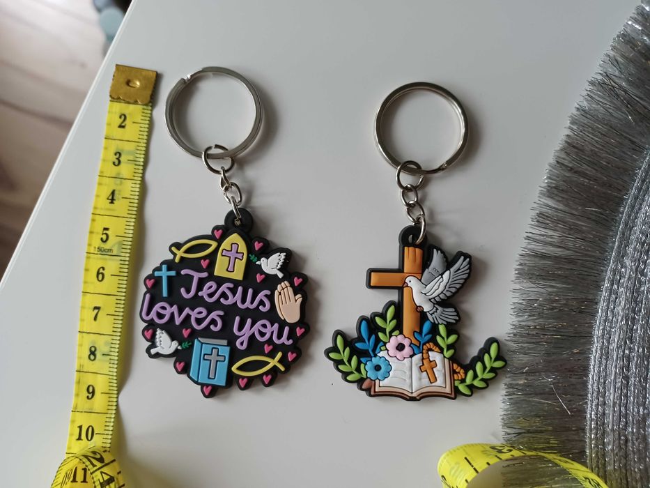 Breloki Jesus loves you