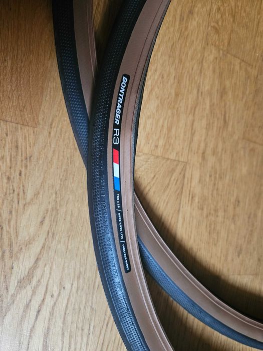 Nowe opony Bontrager tubeless‑ready
