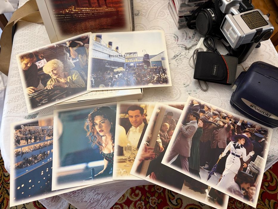 Caixa de Colecionador Titanic (Edição Especial com Fotograma de Filme 35mm + Prints)