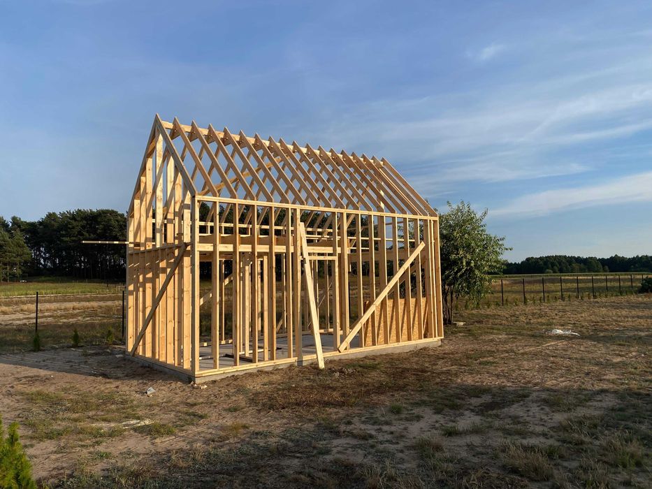 Szkielet Domu 5x7, Stodoła c24