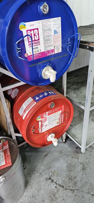 Продам Бочки 60л под топливо масло