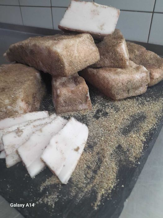 сало мариноване в спеціях