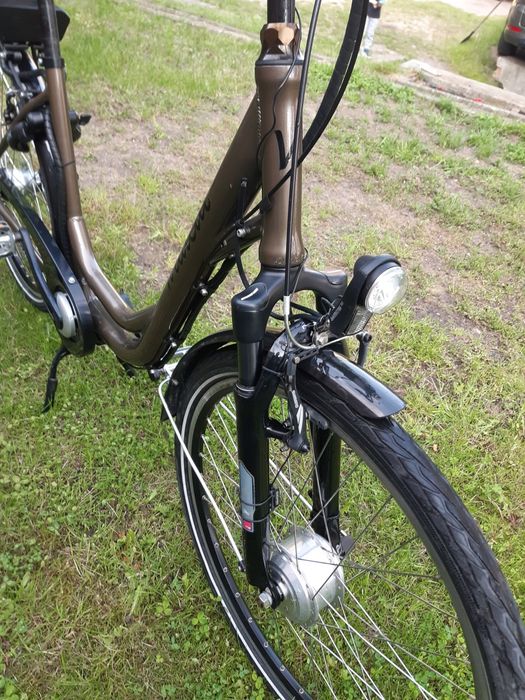 Rower Elektryczny Damski WildCat Koła 26 cali  NEXUS 7 bieg Ebike