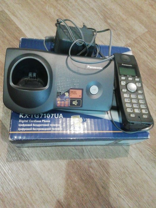 Радиотелефон Panasonic