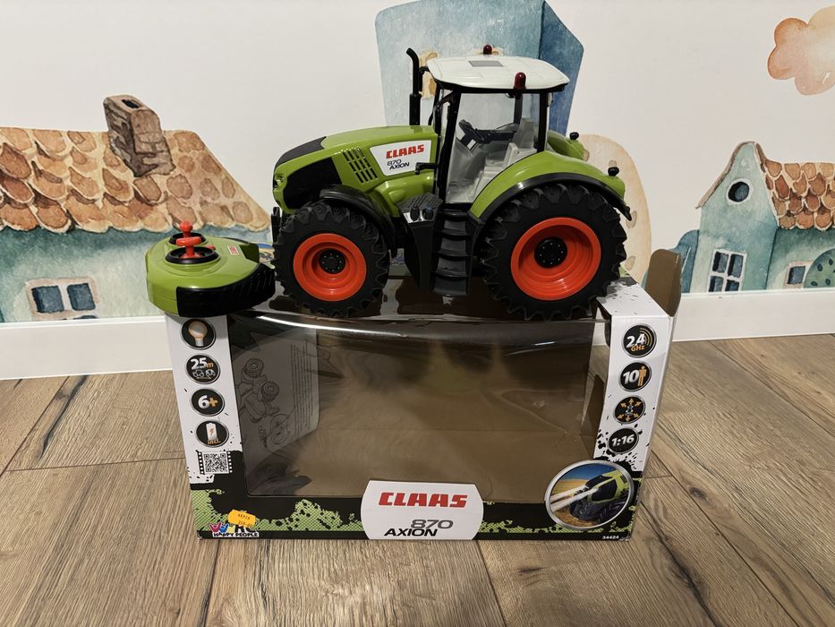 Traktor zdalnie sterowany