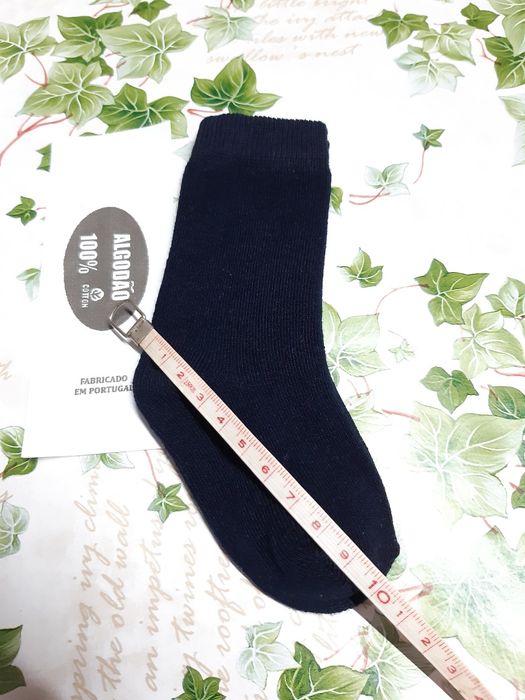 14 pares de meias em algodão para bebé