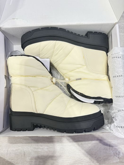 Демісезонні черевики Guess оригінал