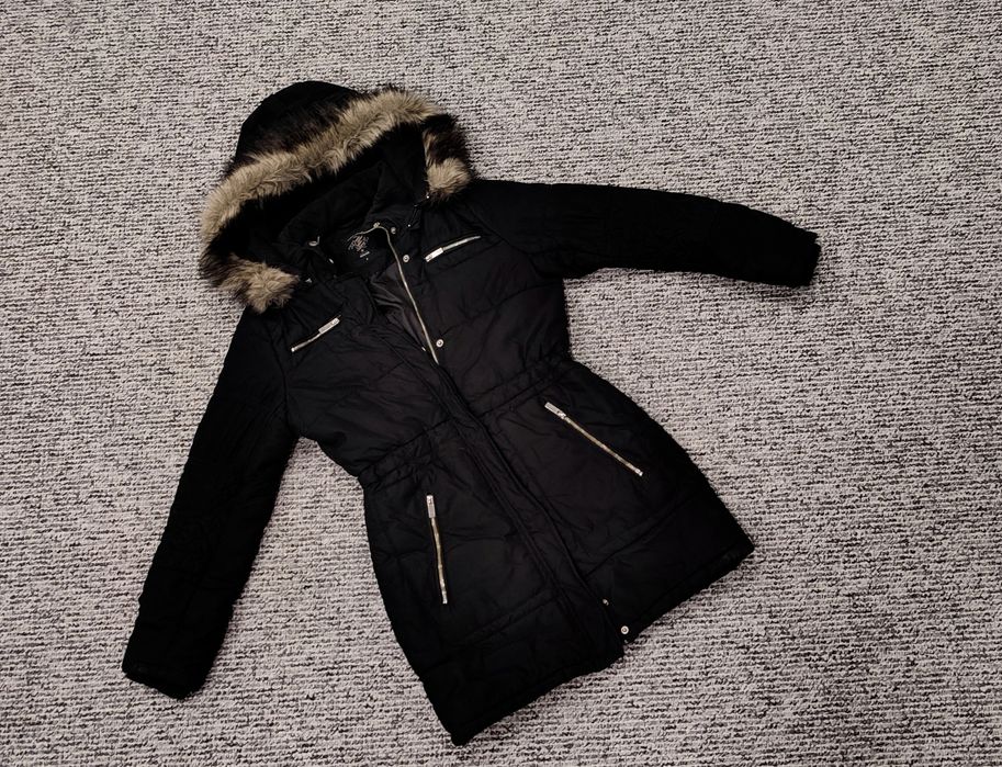 Czarna kurtka zimowa płaszcz parka House