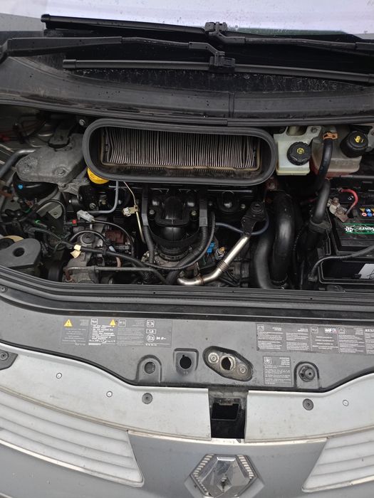 Рено Еспейс 4  2004рік 2.2 дизель.