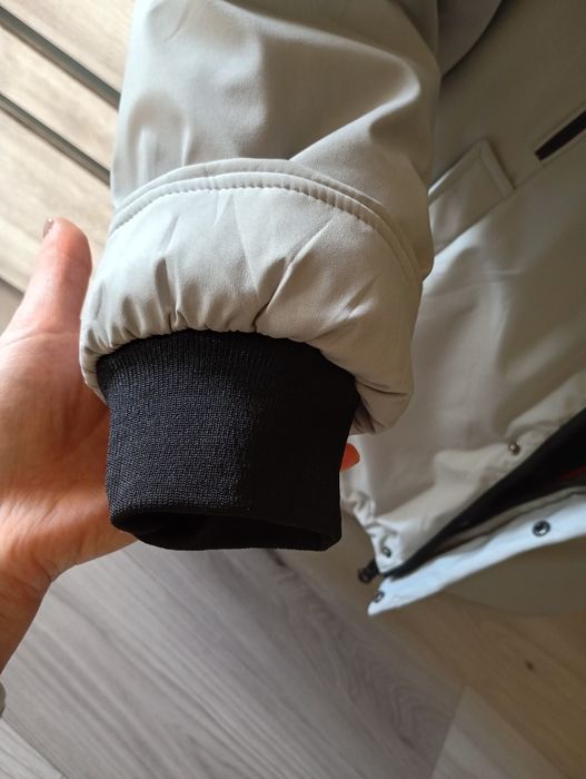 Куртка чоловіча розмір М