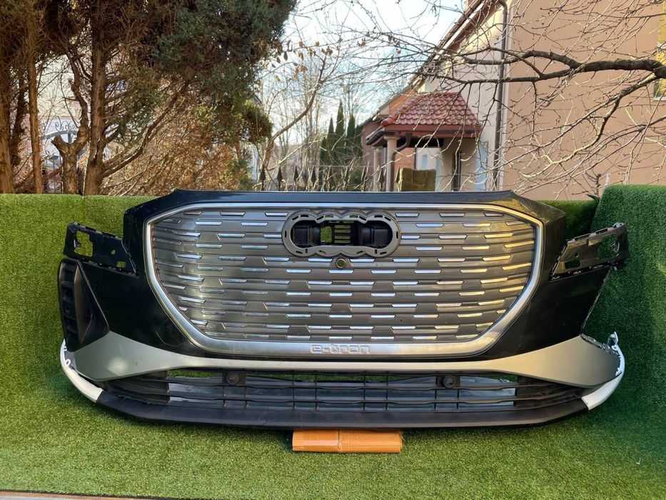 Audi Q4 E-tron 89A бампер передній S-line +спойлер +решітка