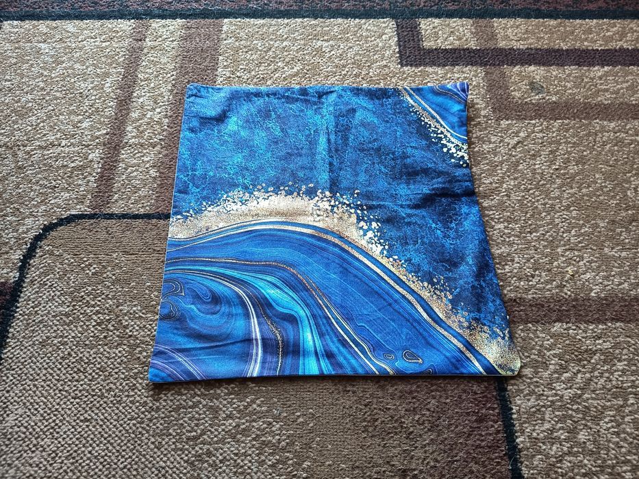 Nowa poszewka na poduszkę Niebieski marmur