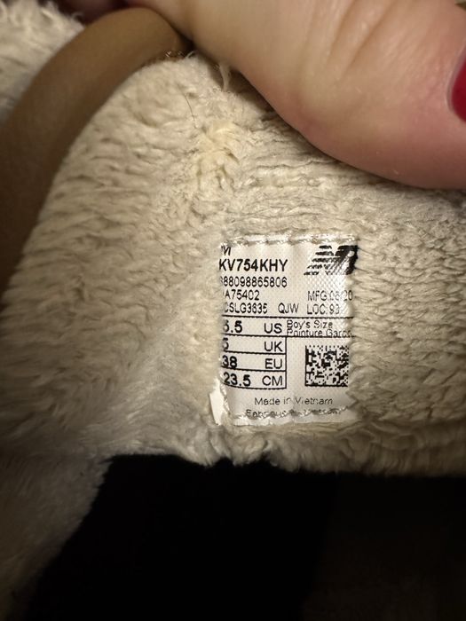 Кросівки-чоботи Newbalance 38 р