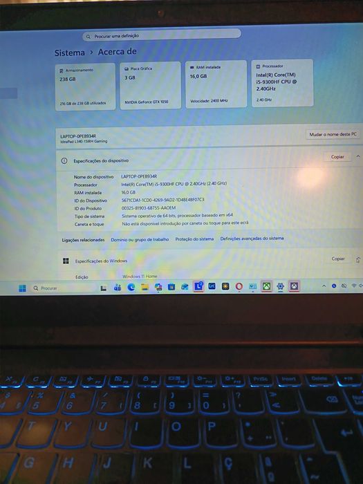 Portátil Lenovo L340