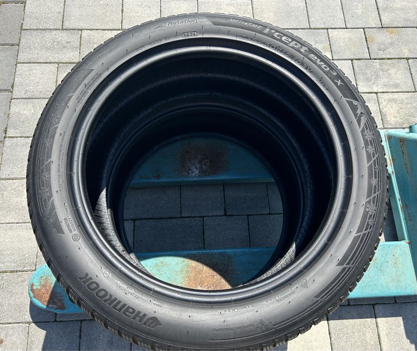 2 Opony zimowe Hankook Winter i*cept evo3 X 235/50R19
