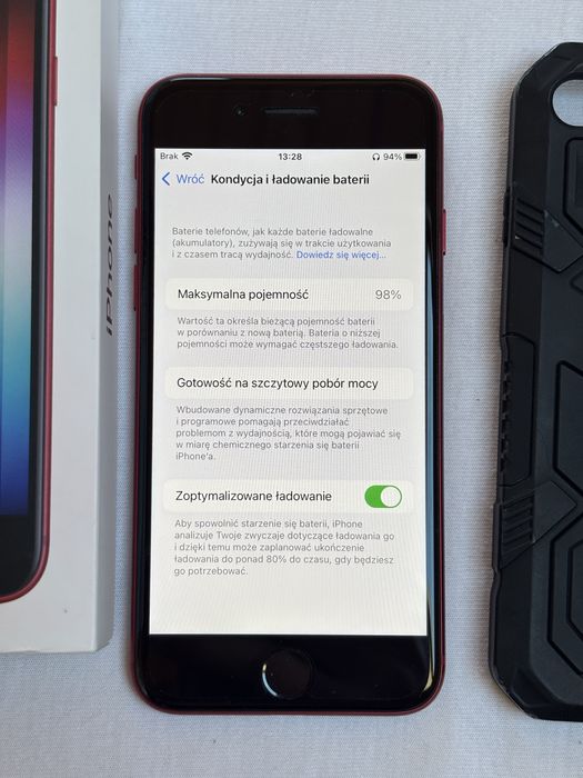 iPhone SE 2022 (3 gen) czerwony