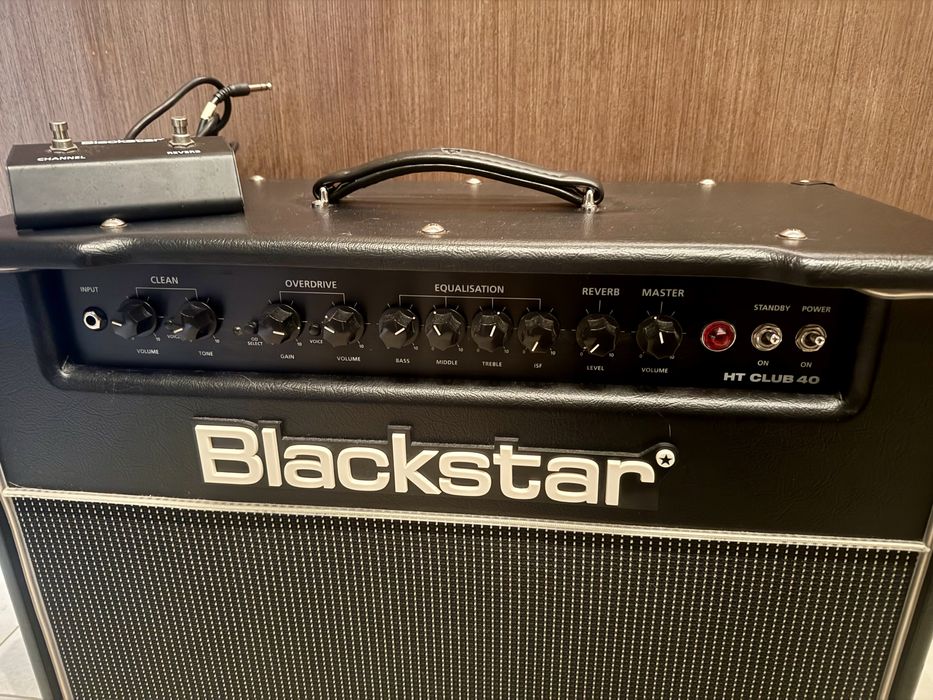 Amplificador Blackstar ht40 com footswitch