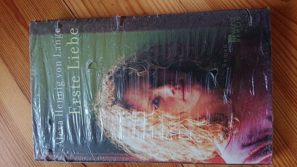 Książka niemiecka Erste Liebe A.Henning von Lange nowa w folii, twarda