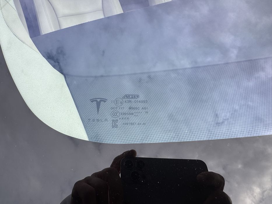 Tesla model S 100D, 2018 року(Тесла модель S) повний привід,  красивого чорного кольору