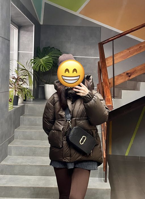 Курточка зимова коричнева , на маленький зріст