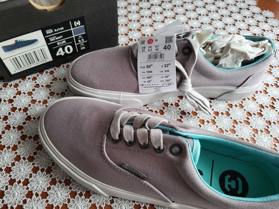 Buty męskie Cropp, 3 pary