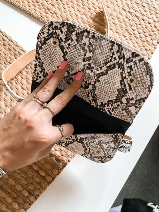 Nerka saszetka snake wężowy wzór