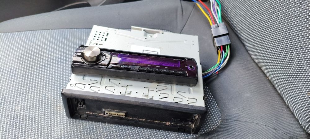 Auto rádicável  painel destacável Kenwood